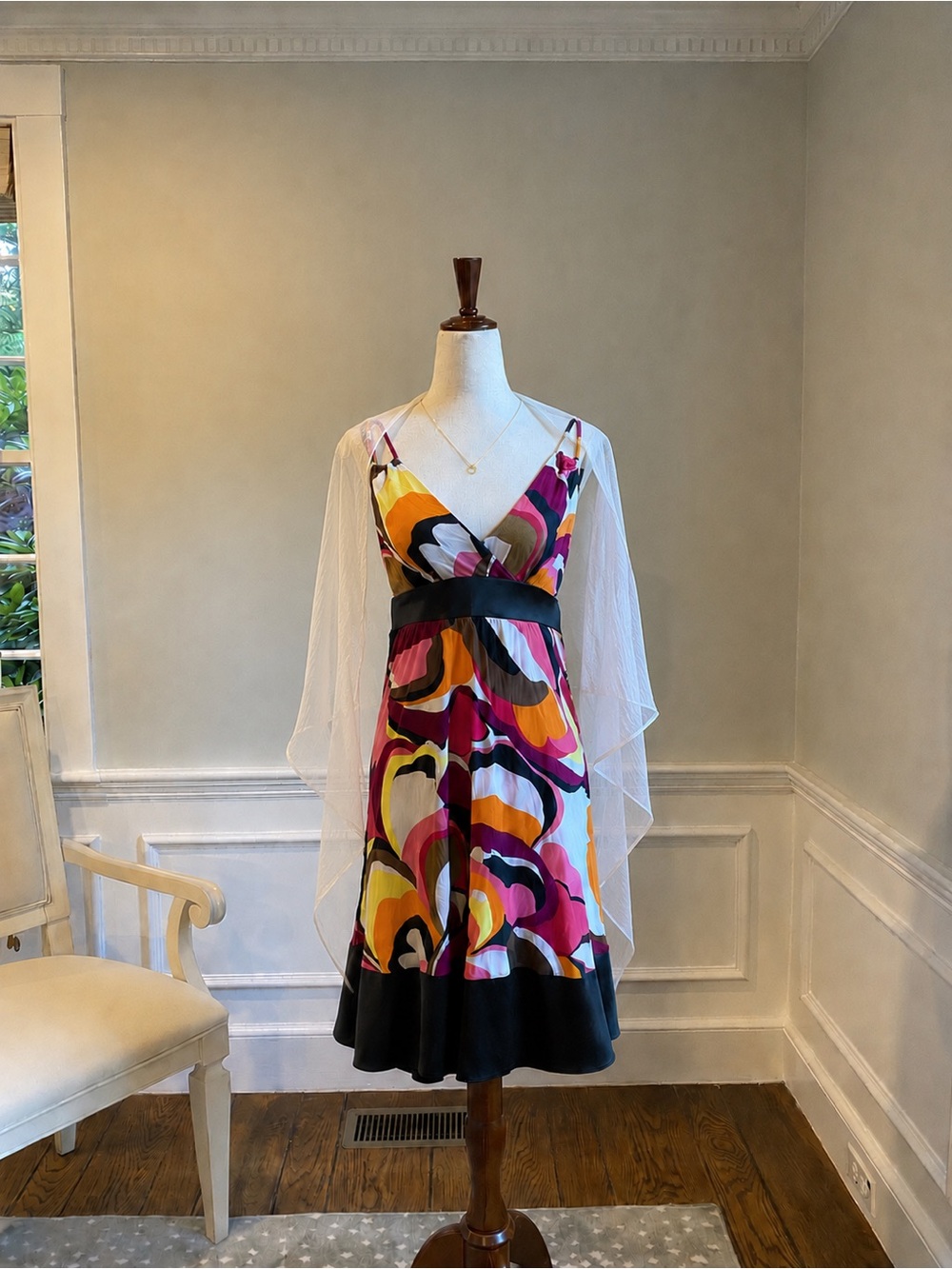 Abstract print dress with accented empire waist XS
